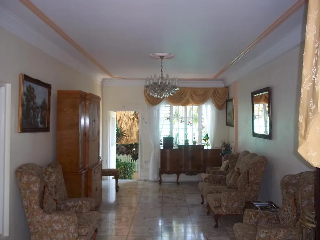 Bed & Breakfast City View Hotel Kingston